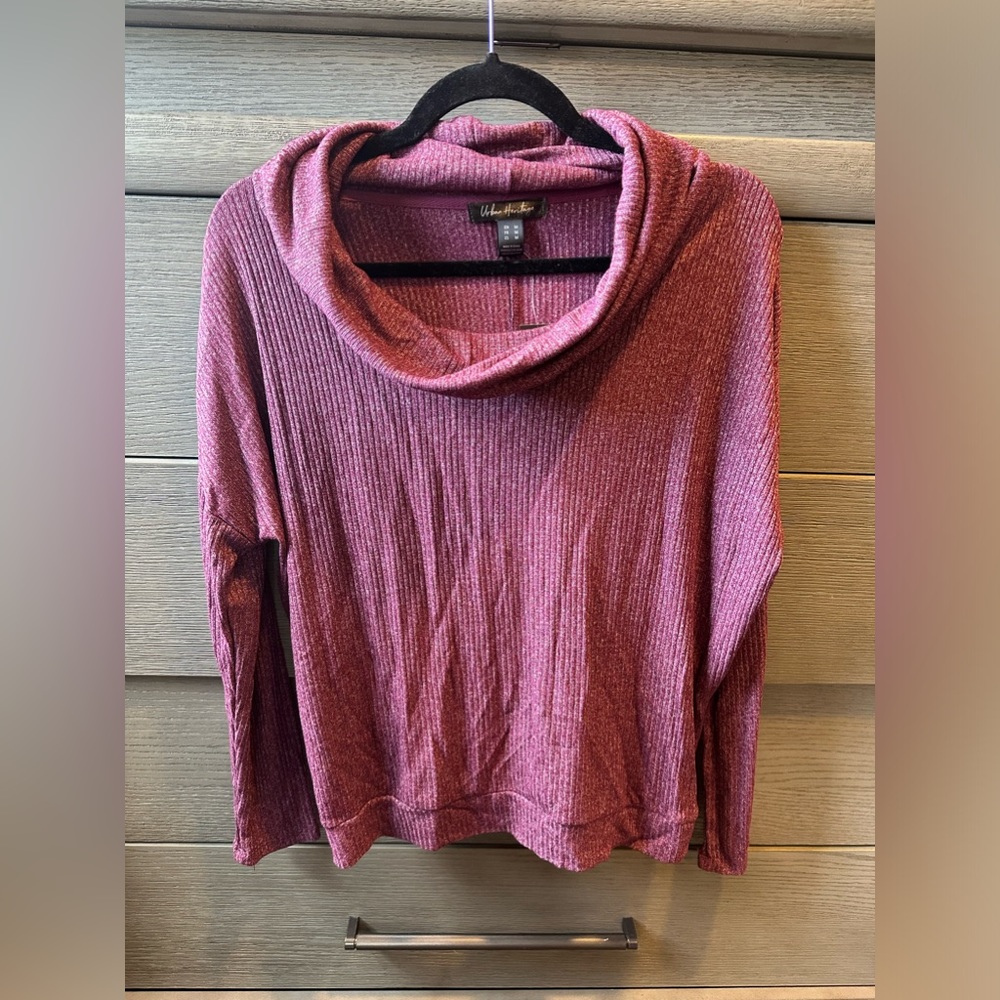 Urban Heritage Women's Cowl Neck Long Sleeve Top Size M NWT